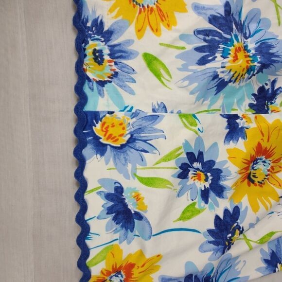 Patrick Christopher Vintage White  Floral Skirt - Picture 8 of 10